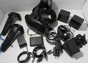 HTC Vive VR Headset Complete Set Full Kit System Virtual Reality - READY TO USE - Picture 1 of 17