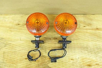 SUZUKI GS550 GS 500 INDICADOR DELANTERO LUZ INTERMITENTE TS185 GS425 TS125 SP370 Foto 1 de 4