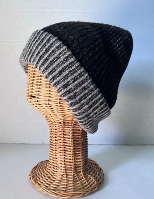 Nuevo Hombre Mujer Gris/Negro Mixto Tejido Gorro Gorra Suave Cálido #N Foto 1 de 4