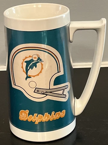 Vtg Miami Dolphins 1976 NFL Football Plastic Thermo-Serv Mug Cup 2 Bar Helmet Cover