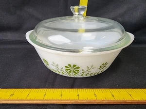 Vintage Glassbake Green Primrose ROUND Casserole Dish With Lid  - Picture 1 of 3