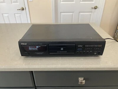 Teac CD-RW890 High Speed CD Recorder Burner - No Remote - Image 1 of 4