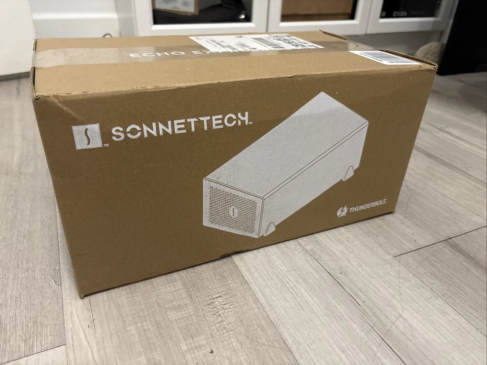 Sonnet Technologies Echo Express SE IIIe 3 PCIe Slot, Thunderbolt 3 Erweiterung - Bild 1 von 1