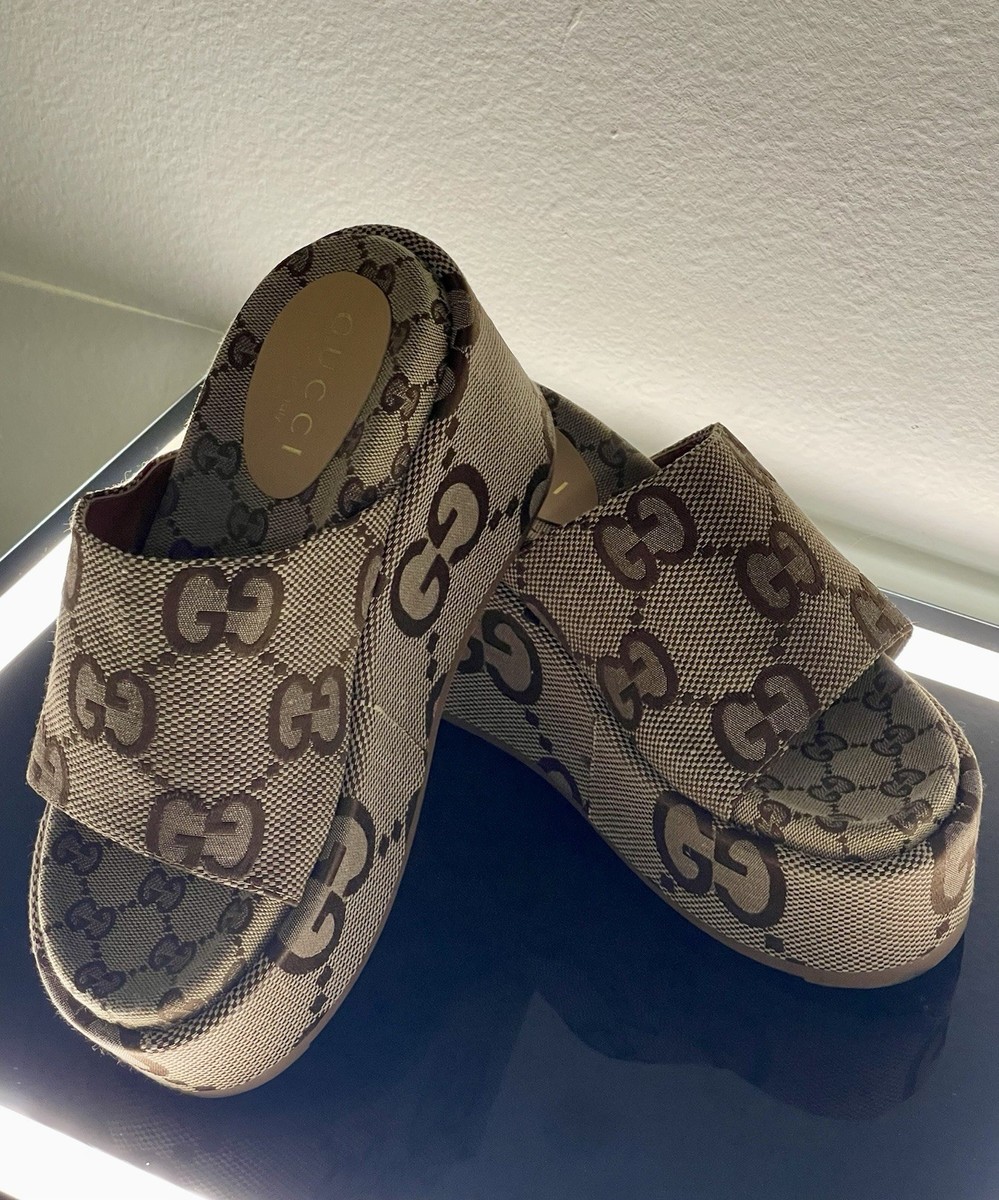 GUCCI ブラック ダブルGロゴ サンダル org.jpg