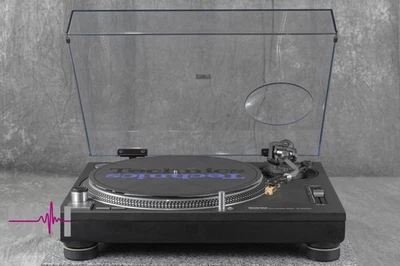 Tocadiscos Technics SL-1200MK3 negro Direct Drive DJ en muy buen estado Foto 1 de 4