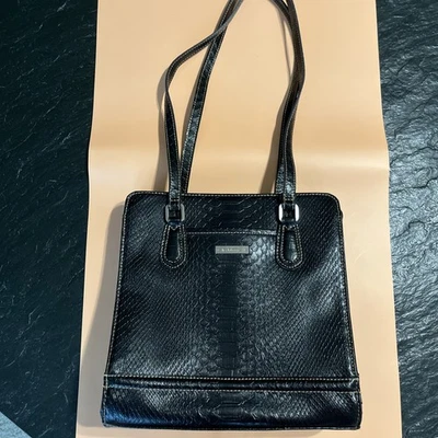 Bolso de Hombro Liz Claiborne Cartera Guijarro Negro Imitación Cuero Cremallera Cierre a Presión Foto 1 de 4