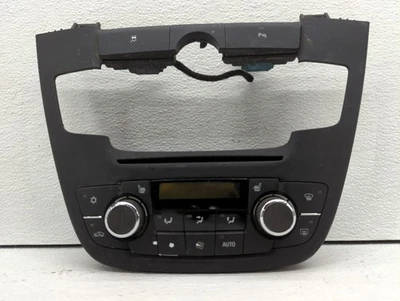 2017-2019 Ford Escape Ac Heater Climate Control 13297381 HWHDO - Image 1 of 4