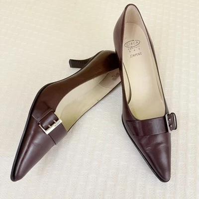 Zapatos de salón Circa Comfort 365 Joan & David Calliope talla 7,5 marrón de cuero en punta usados en excelente estado Foto 1 de 4