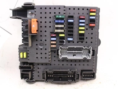 Used Fuse Box Engine fits: 2005 Volvo 80 SERIES  Grade A - Image 1 of 4