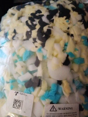 Bolsa de frijoles o relleno de almohada de 5 libras espuma viscoelástica triturada Foto 1 de 4