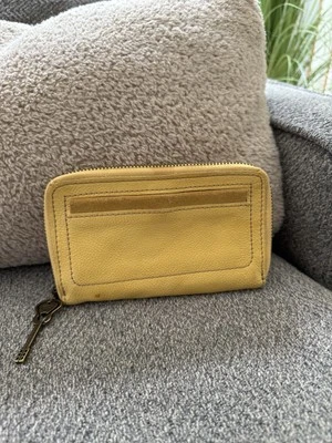 Fossil What Vintage Are You Leather Wallet In Mustard Yellow Key Zipper Pulls - Image 1 of 4