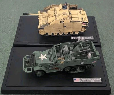 FUERZAS DE VALOR EE. UU. M16 CARRO DE MOTOR DE ARMAS MÚLTIPLES Y Alemán Sturmgeschutz III AU Foto 1 de 4