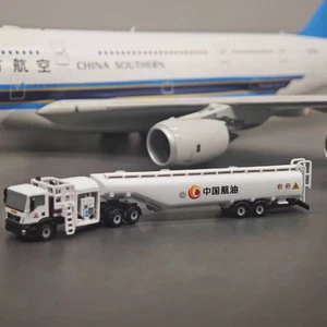 1/144 Aircraft Gas Refueller Finished Printed 3D Model - Picture 1 of 3