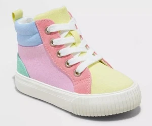 Cat & Jack Nabi Toddler Sneakers - Picture 1 of 5