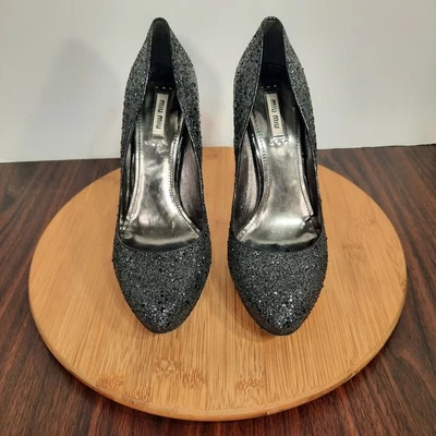 MIU MIU Feminino 39 EUA 8 Saltos Couro Preto Glitter Sequência Bombas Stilettos  - Imagem 1 de 4