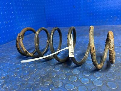 Muelle helicoidal trasero Toyota 4Runner 1996-2002 4x4 con rueda de 16" solo OEM 4823135210 Foto 1 de 3