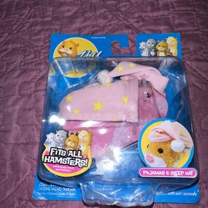 Zhu Zhu Mascotas Hámster Conjunto Ropa Pijama Y Sombrero para Dormir - Imagen 1 de 3