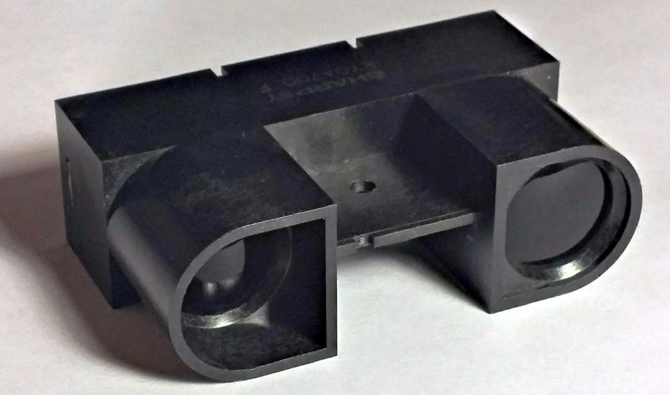 Sharp 2Y0A700 F 100 - 550 cm Analog Long Distance Measuring IR Sensor Proximity - Image 1 of 3