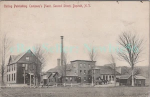 Deposit NY - OUTING PUBLISHING COMPANY FACTORY - Cartolina Catskills - Foto 1 di 2