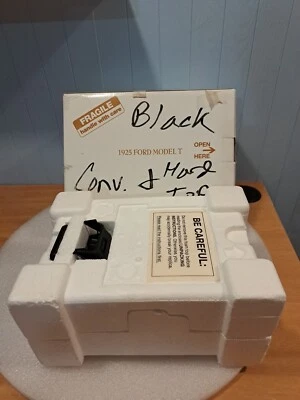 Ford Modelo T Runabout 1925 - Modelo fundido a presión Danbury escala 1/24 como nuevo Foto 1 de 4