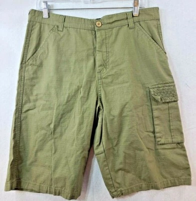 Lucky Brand Green Cargo Shorts Womens 20  32 Waist - Image 1 of 4
