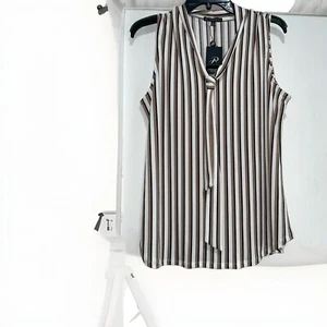 Womens-shirts-blouses-New-All Colors-Brands-Nine West, Klein, etc.-Stylish - Picture 1 of 2