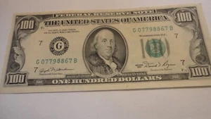 LIGHTLY CIRCULATED Small Head $100 bill (one hundred dollar bill) Series 1981 - Picture 1 of 3