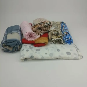 7 pieces of Fabric scraps - Picture 1 of 9