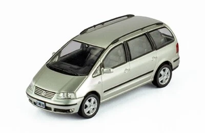 Volkswagen Sharan 2001 Van Argentina Raro Diecast Car Escala 1:43 Con Cargador Foto 1 de 4