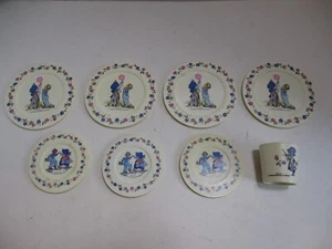 Vintage Holly Hobbie Child's Play Dishes 1984 Chilton Toys American Greetings - Picture 1 of 16