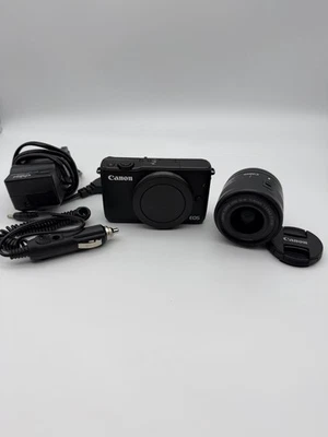 Canon Digital Camera EOS M10 / EF-M 15-45mm / 3.5-6.3 IS STM / Excellent Condition - Image 1 of 4