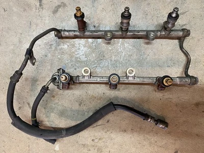 96-02 1997 TOYOTA 4RUNNER TRILHO DE COMBUSTÍVEL COM INJETORES E LINHAS 3.4L ENVIO RÁPIDO - Imagem 1 de 4