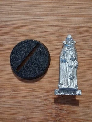 WARHAMMER 40K Inquisitor mystic Servitor Acolyte Oldhammer daemonhunter Metal - Image 1 of 4