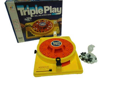 VINTAGE 1978 MILTON BRADLEY TRIPLE PLAY ACTION GAME 4840 ( complete) ^ - Image 1 of 4