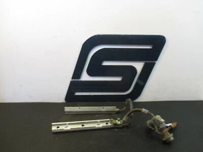 2003 Acura CL 3.2L Base Auto Fuel Rail + Pressure Regulator (No Fuel Injector) Foto 1 de 4