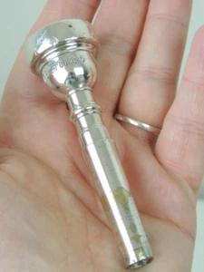 Vincent Bach Corp. 6 Trumpet Mouthpiece Vintage Good Condition Super Clean! - Picture 1 of 15