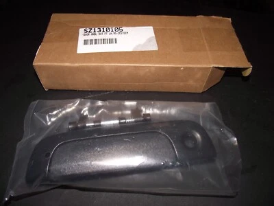 New Front Left & Right Side LH RH Exterior Door Handle 1995-2002 Suzuki Esteem Foto 1 de 4