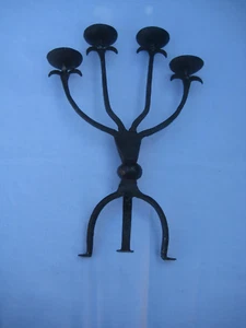 Hand-forged rustic candle stick holder for 4 candles made out of wrought iron - Picture 1 of 9