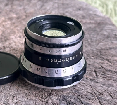 RUSSIA LENS Industar 61L/D USSR ZEBRA I-61 FED Zorki RF Camera L39 - Image 1 of 4