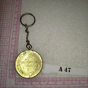 Vintage SIF Swedish Ice Hockey Association 1969 Puck Shaped Keychain A47 - Picture 1 of 3