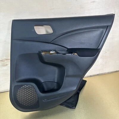 Honda CR-V 2012-2016 panel de moldura de puerta trasera derecha OEM Foto 1 de 4