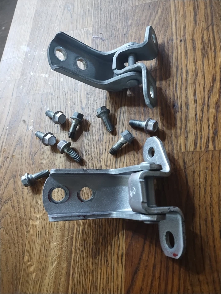 Toyota Celica 1994-1999 conductor LH bisagras de puerta soportes metálicos con hardware c1 Foto 1 de 1