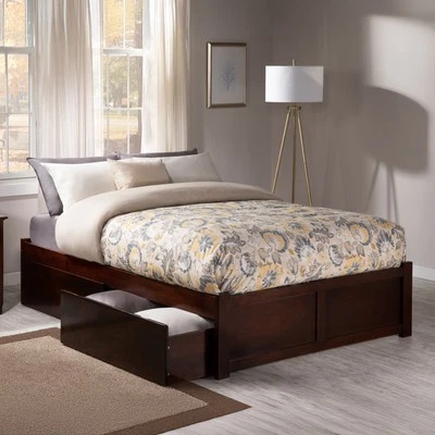 Cama con plataforma de madera maciza de almacenamiento AFI Concord Urban Queen en nogal Foto 1 de 4