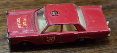 Caixa de fósforos Lesney vintage 23/4" nº 1/64 Carro Ford Galaxie Fire Chief solto 55/59  - Imagem 1 de 4