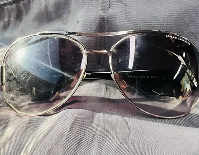 Gafas de sol Armani Exchange AX139/S marco negro gris degradado lente 64 14 Foto 1 de 4