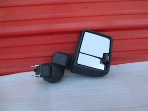 2020-2024 Chevy Silverado GMC Sierra 2500HD Right Signal Towing Door Mirror OEM - Picture 1 of 14