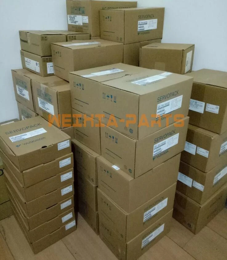 ONE Yaskawa servo driver SGD7S-5R5A10A NEW - Image 1 of 1