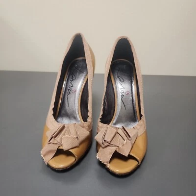 Zapatos de salón LANVIN charol punta abierta con cinta, talla 37,5 Foto 1 de 4