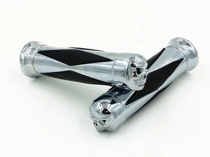 1" Diamond SKULL HAND GRIPS for Yamaha Road Royal V-Star 650 Cruiser Custom Cafe - Picture 1 of 6