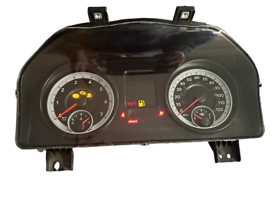 Cuadro de instrumentos velocímetro panel de instrumentos Dodge 1500 2500 2015 RAM 104.957 millas Foto 1 de 3